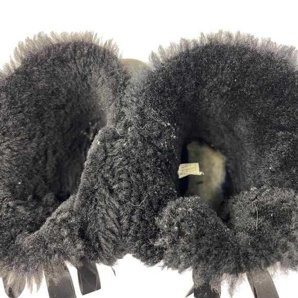 UGG Bailey Bow II Genuine Shearling Boots in Black Suede Women's Size 6 - Picture 8 of 10
